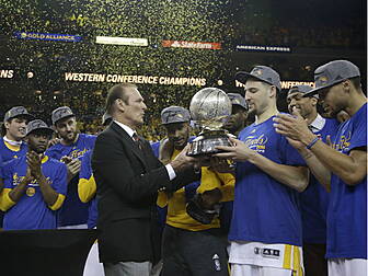 Golden State Warriors book pla...